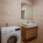Luxury San Heated Pool Sauna *