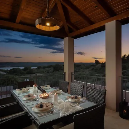 Luxury San Heated Pool Sauna Villa