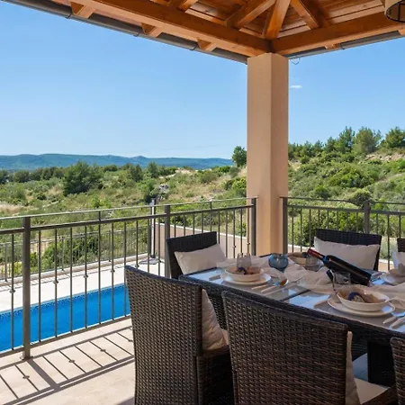 Villa Luxury San Heated Pool Sauna *