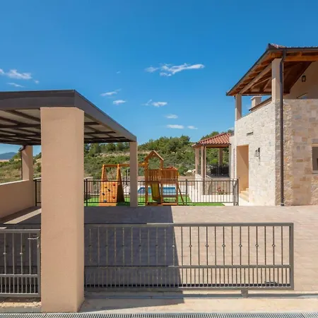 Villa Luxury San Heated Pool Sauna