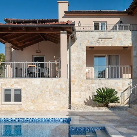 Villa Luxury San Heated Pool Sauna Sveti Filip i Jakov