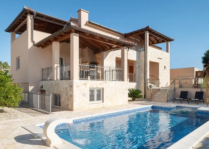 Luxury San Heated Pool Sauna Вилла *